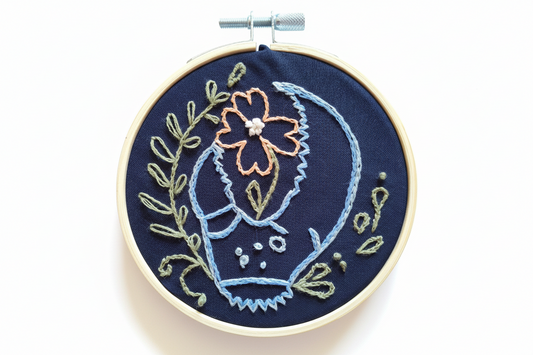 Blue Lobster Claw Embroidery Hoop Art – Nautical Wall Decor – Coastal Ocean Embroidery – Small Beach House Decor – Handmade Needle Art